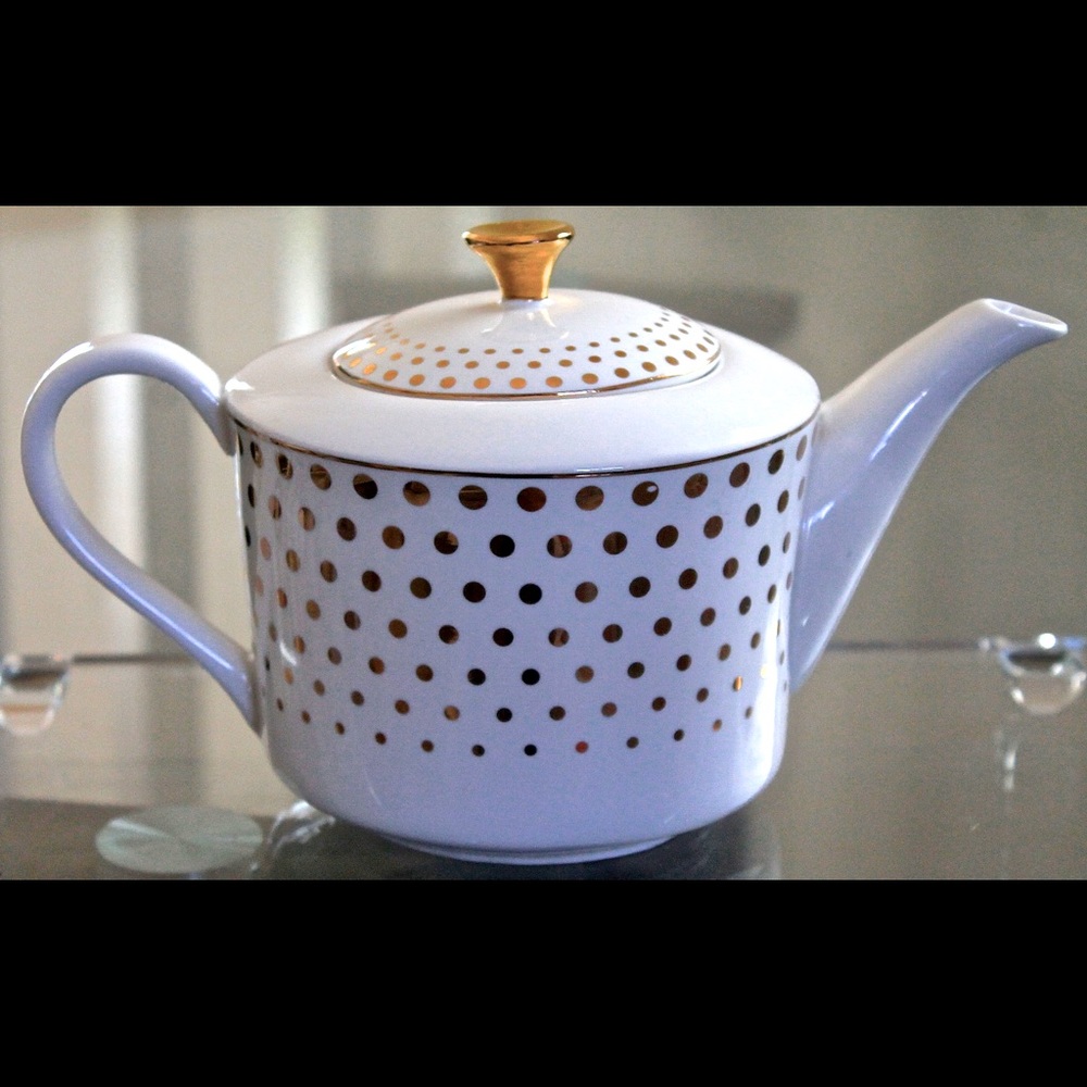 GRACES TEAWARE TEAPOT AND LID GOLD DOTS PORCELAIN